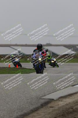 media/Nov-29-2025-TrackDaz (Sat) [[10ae2d9bce]]/C Group/Session 4 (Wheelie Bump)/